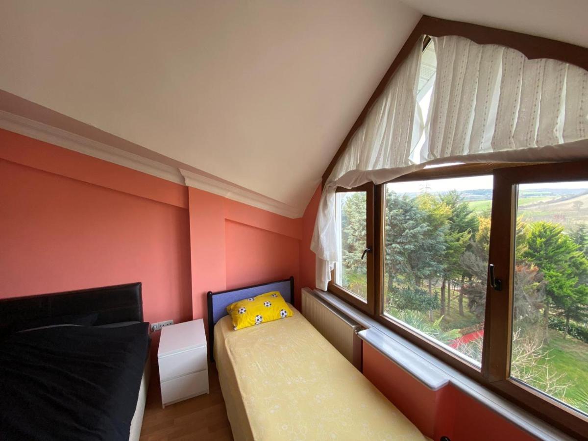 Havalimanina Yakin Orman Icinde Ferah Villa1 Arnavutkoy Exterior photo